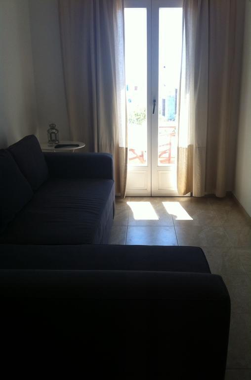 Gaia Serifos Apartments Rámos Værelse billede